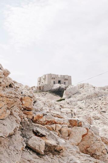 activities in Marseille landscapes